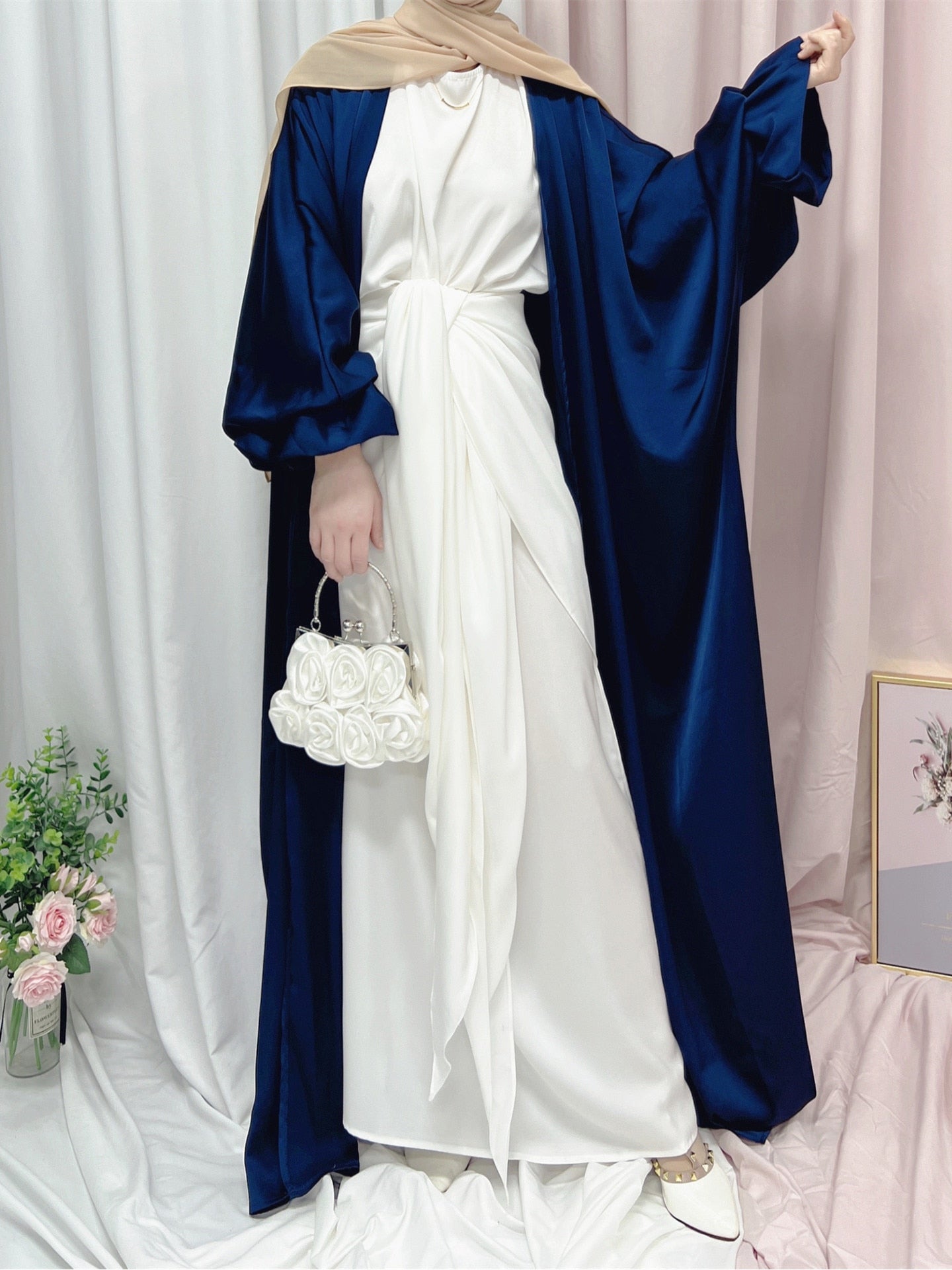 Elmira Satin Abaya